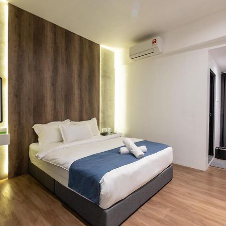 Hotel Boutique Hidden Loft Bukit Mertajam Esterno foto
